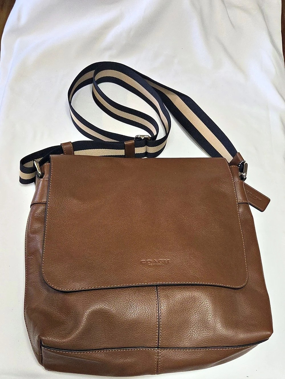 Coach Heritage Leather Messenger Brown Bag